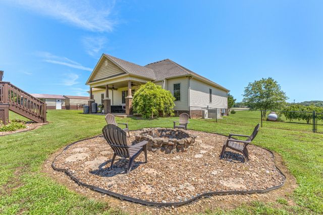 6734 Burgess Gower Rd, Cedar Hill, TN 37032