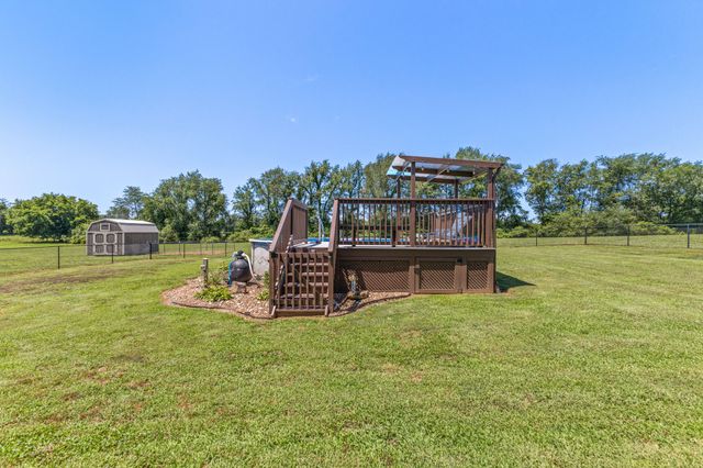 6734 Burgess Gower Rd, Cedar Hill, TN 37032