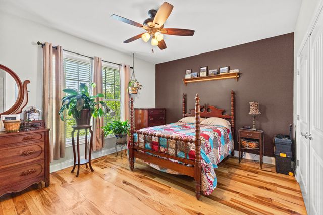 6734 Burgess Gower Rd, Cedar Hill, TN 37032