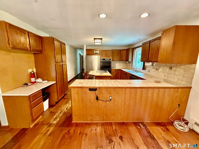 164 Quanopaug Trail, Woodbury, CT 06798