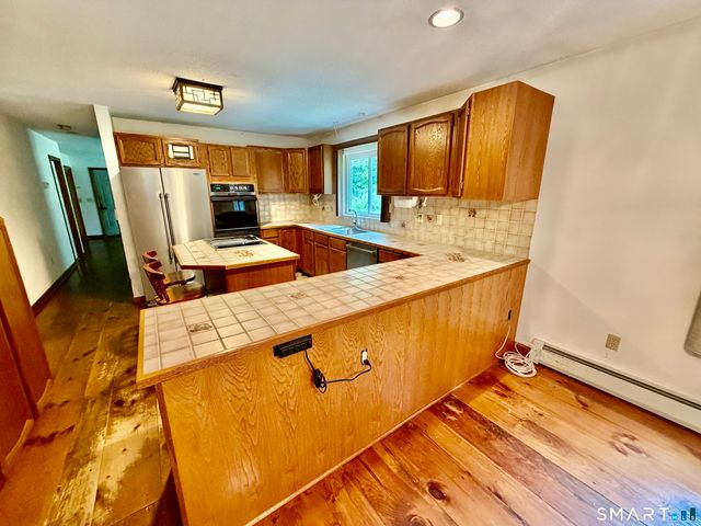 164 Quanopaug Trail, Woodbury, CT 06798