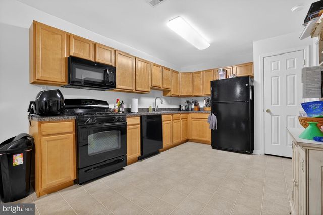 135 SUGARBUSH DR, Perkasie, PA 18944