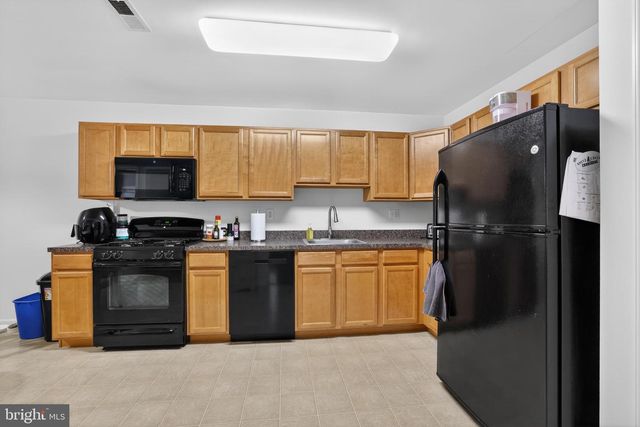 135 SUGARBUSH DR, Perkasie, PA 18944