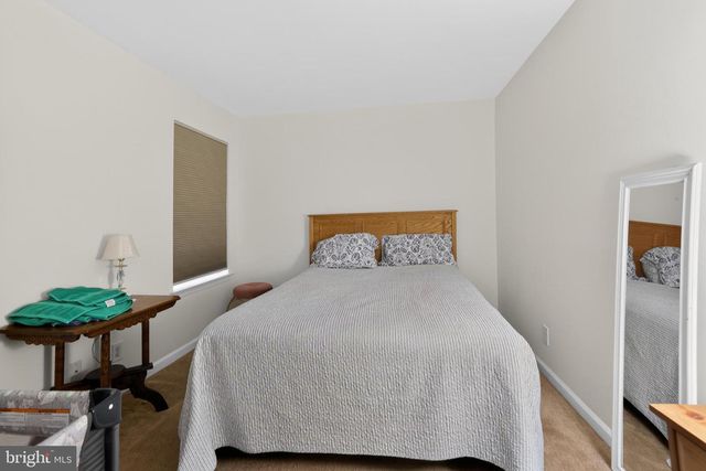 135 SUGARBUSH DR, Perkasie, PA 18944