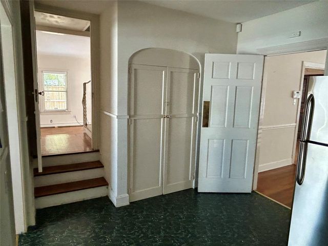 2038 Lexington Street, Houston, TX 77098