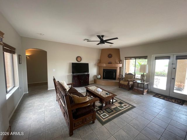 9907 E FLANDERS Road, Mesa, AZ 85207