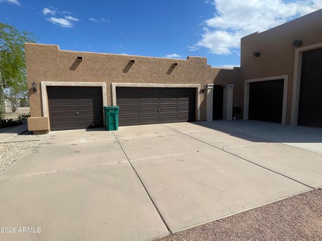 9907 E FLANDERS Road, Mesa, AZ 85207