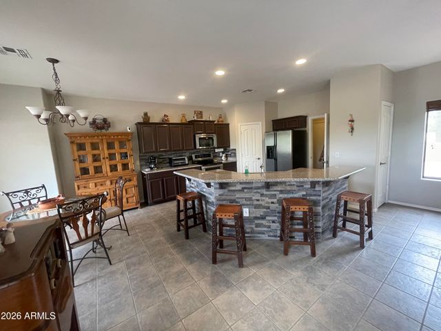 9907 E FLANDERS Road, Mesa, AZ 85207