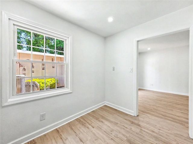 270 Winding River Road H, Atlanta, GA 30350