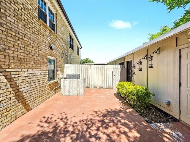 270 Winding River Road H, Atlanta, GA 30350