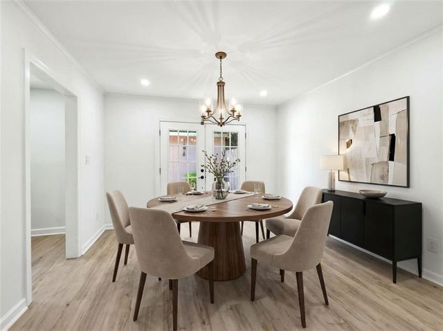 270 Winding River Road H, Atlanta, GA 30350