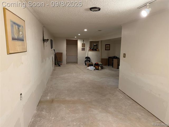 31524 Windsor Street, Garden City, MI 48135