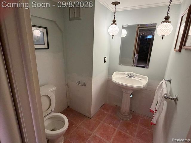 31524 Windsor Street, Garden City, MI 48135