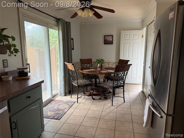 31524 Windsor Street, Garden City, MI 48135