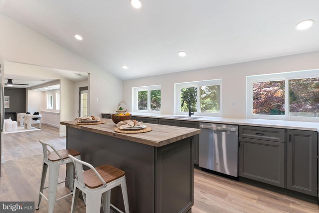 4735 PAUL HANCE RD, Huntingtown, MD 20639