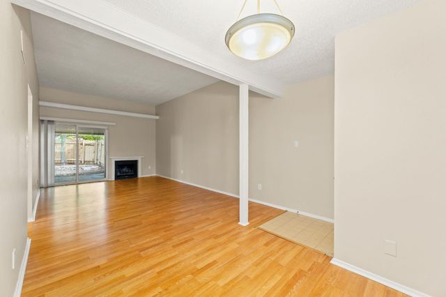 6901 Woodhue DR A, Austin, TX 78745