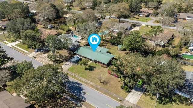 653 NE Golf Course Drive, Fort Walton Beach, FL 32547