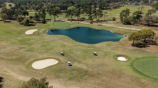 653 NE Golf Course Drive, Fort Walton Beach, FL 32547