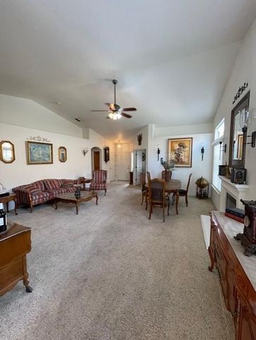 196 Dyer Ave, Manteca, CA 95336