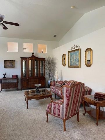 196 Dyer Ave, Manteca, CA 95336