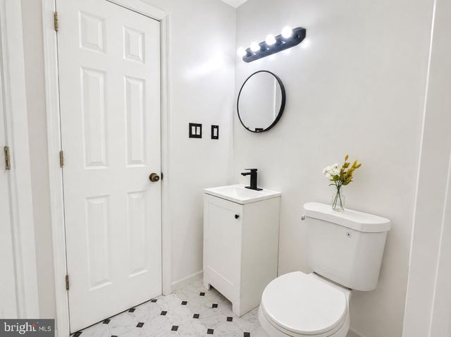 3429 LOGANVIEW DR, Dundalk, MD 21222