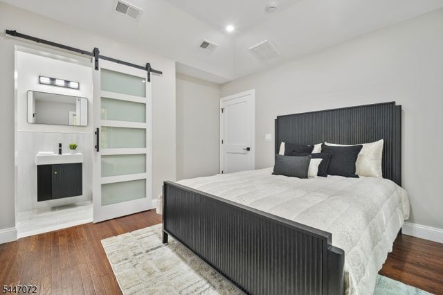 145 Glen Ave, Millburn Twp., NJ 07041