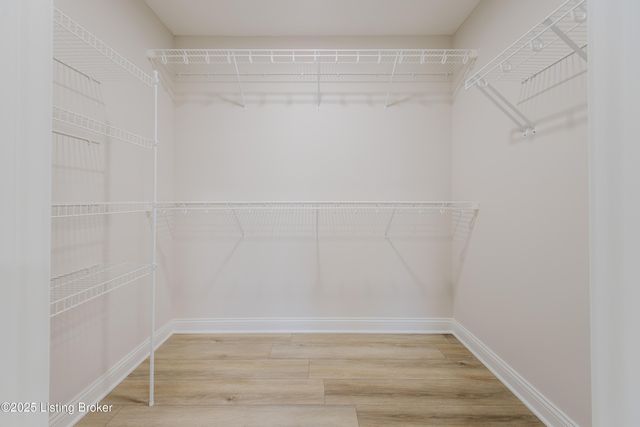 200 Rock Ridge Rd, Brandenburg, KY 40108