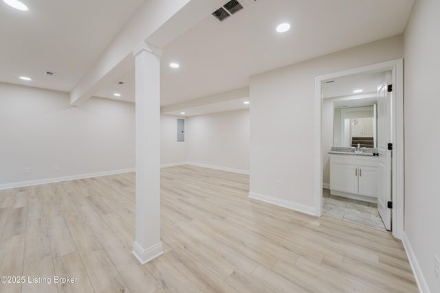 200 Rock Ridge Rd, Brandenburg, KY 40108