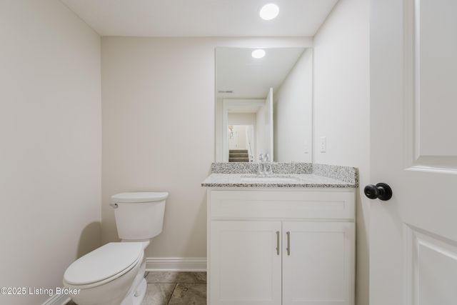 200 Rock Ridge Rd, Brandenburg, KY 40108