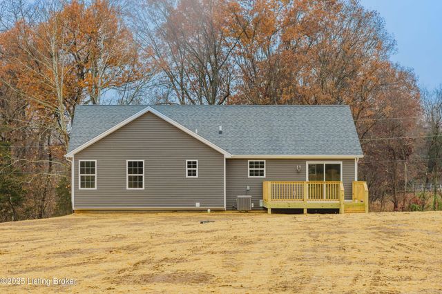 200 Rock Ridge Rd, Brandenburg, KY 40108