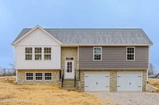 200 Rock Ridge Rd, Brandenburg, KY 40108