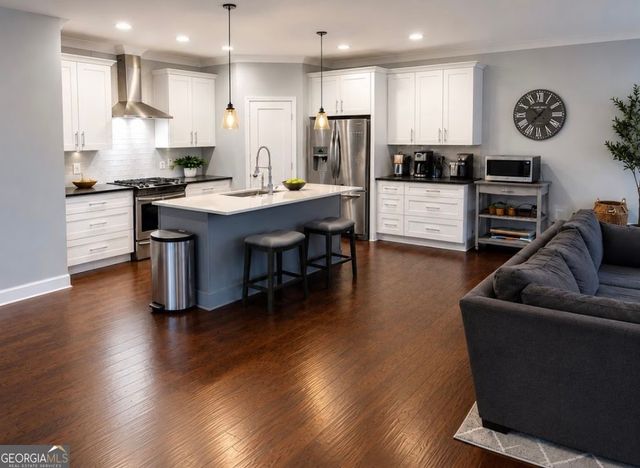 2204 Forrest Place NW, Atlanta, GA 30318