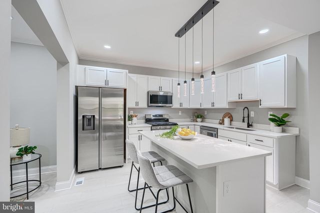 4510 BAYONNE AVE, Baltimore, MD 21206