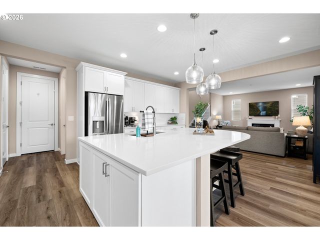 2081 Ne RIDGE RUN Ln, Estacada, OR 97023