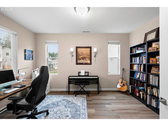 2081 Ne RIDGE RUN Ln, Estacada, OR 97023