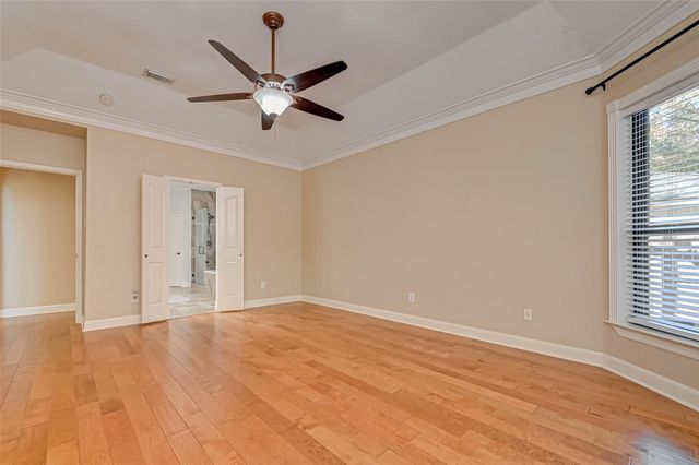 11 Gabled Pines Place, The Woodlands, TX 77382