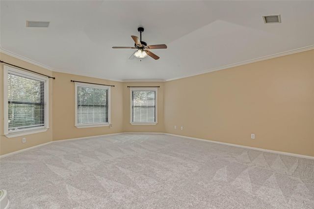 11 Gabled Pines Place, The Woodlands, TX 77382