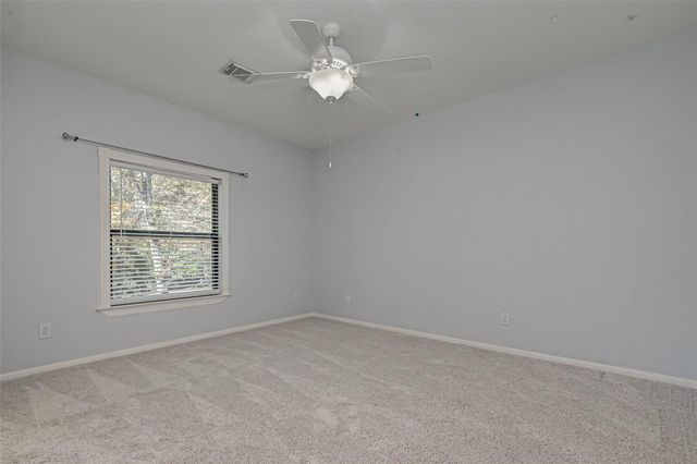 11 Gabled Pines Place, The Woodlands, TX 77382