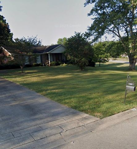 580 Stratford Way, Clarksville, TN 37043