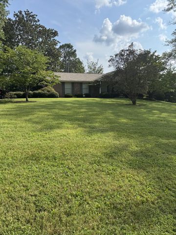 580 Stratford Way, Clarksville, TN 37043