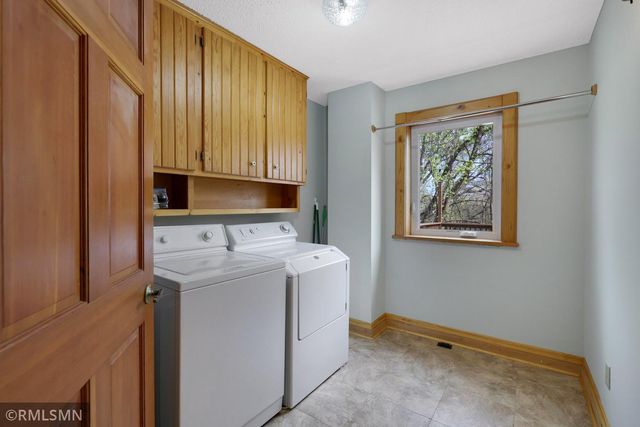 12199 Galaxie Avenue, Apple Valley, MN 55124