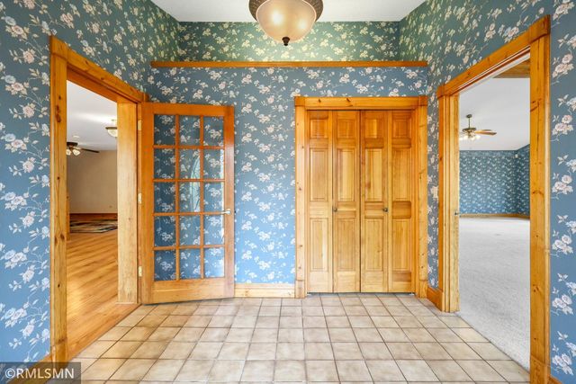 12199 Galaxie Avenue, Apple Valley, MN 55124