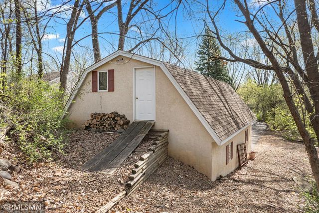 12199 Galaxie Avenue, Apple Valley, MN 55124