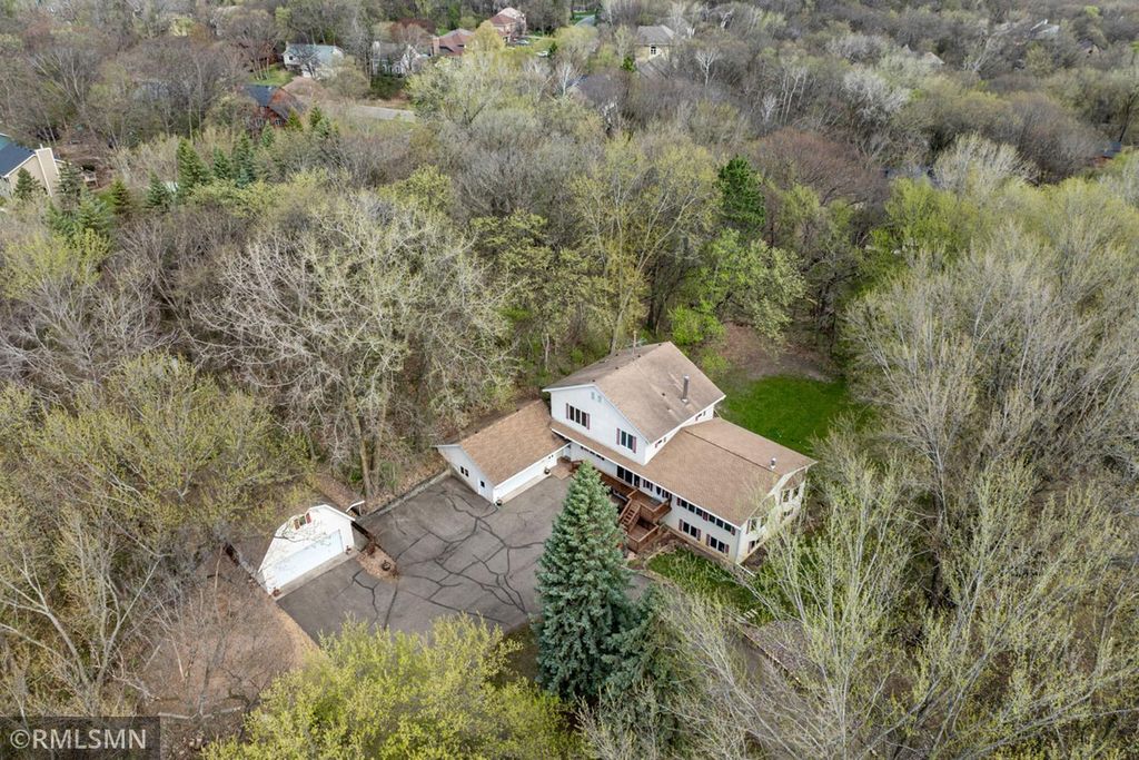 12199 Galaxie Avenue, Apple Valley, MN 55124