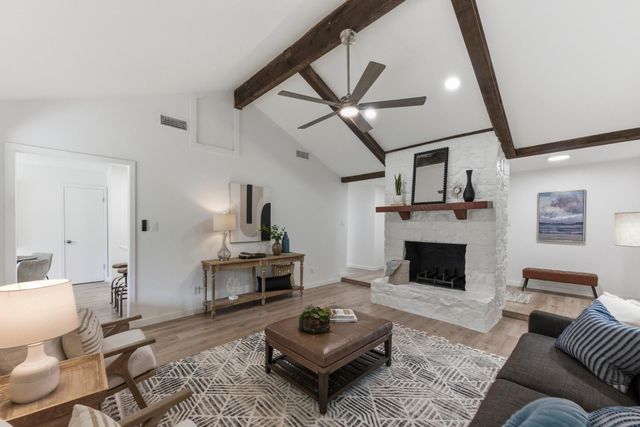 13000 Arroyo Doble DR, Manchaca, TX 78652