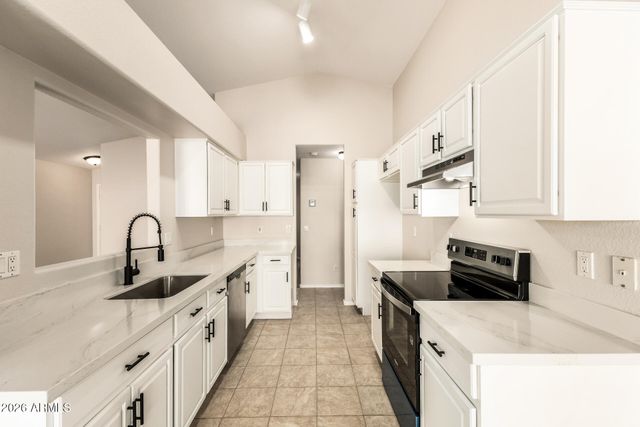 15526 W LISBON Lane, Surprise, AZ 85379