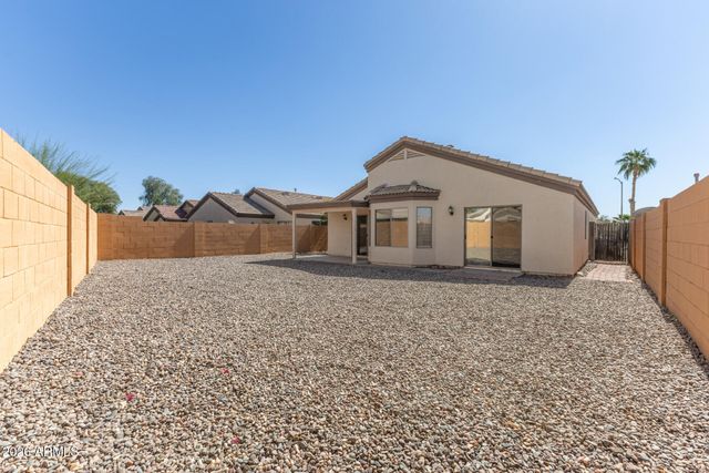 15526 W LISBON Lane, Surprise, AZ 85379