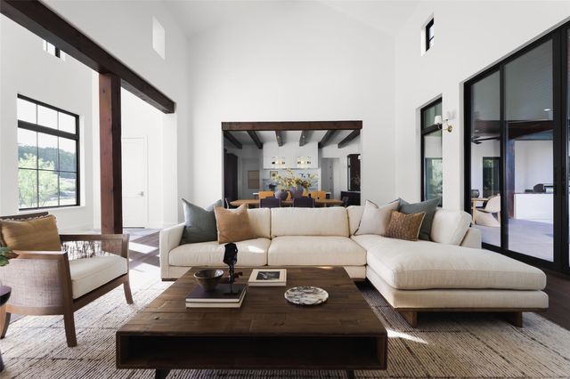 125 Broadwing CV, Austin, TX 78737