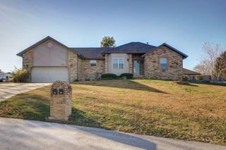 2601 S 15th Avenue, Ozark, MO 65721