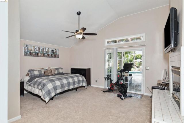 105 W Bolton Rd, Oakley, CA 94561
